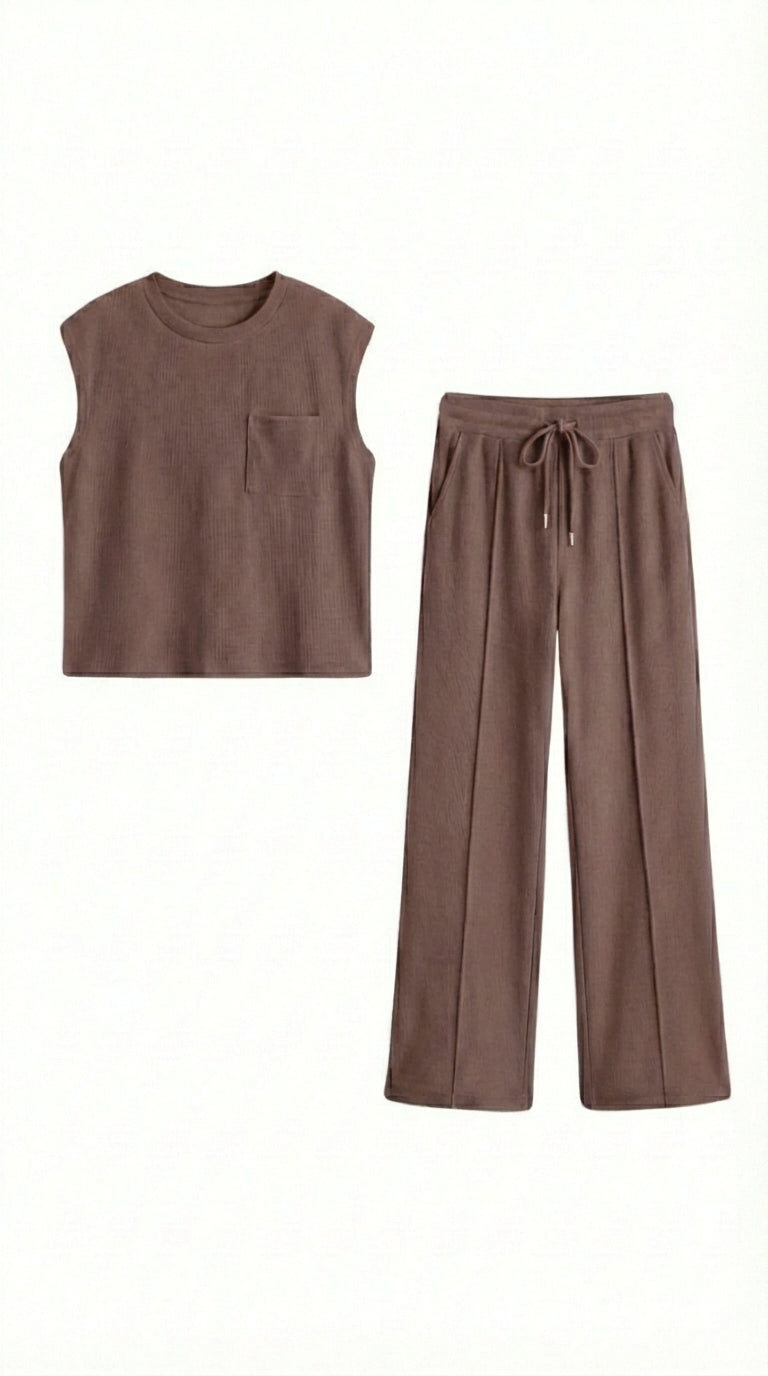 The Signature Set™ - Casual Chic Two-Piece Set